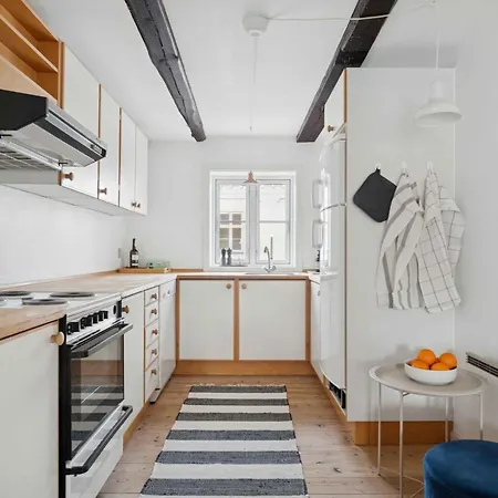 Active Close To And Safari Park