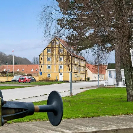 Apartman Close To And Safari Park Bandholm