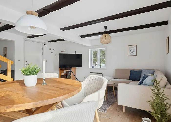 Active Close To And Safari Park Bandholm