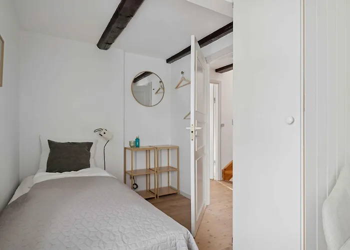 Апартаменты Active Close To And Safari Park Bandholm