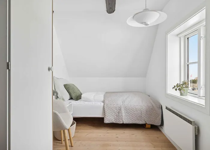 Active Close To And Safari Park